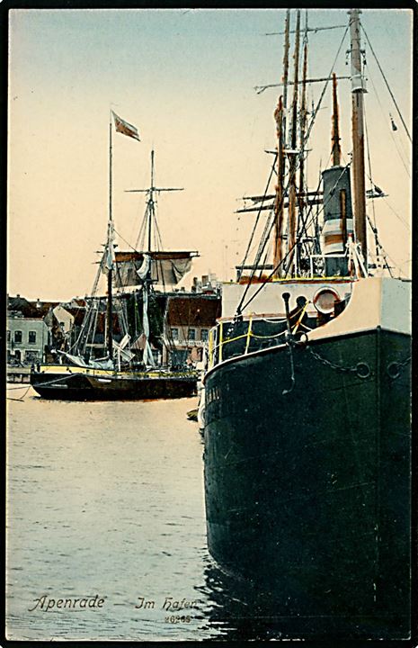 Aabenraa, havneparti med skibe. Reinicke & Rubin no. 26265