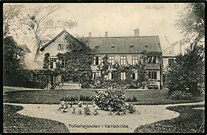 5 øre Fr. VIII på brevkort (Folkehøjskolen Vallekilde) annulleret med stjernestempel VALLEKILDE og sidestemplet Hørve d. 7.5.1909 til Korinth.