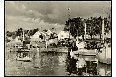 Nørrekaas havn med fiskefartøjer. Colberg no. 2036.