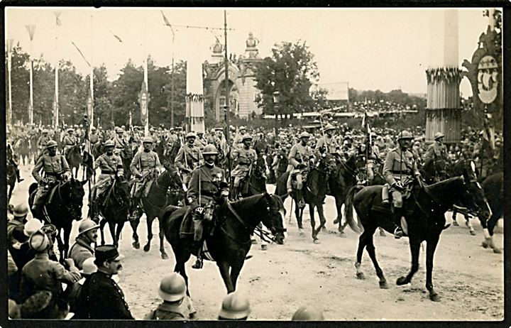 Frankrig, kavaleri ved sejrsparaden d. 14.7.1919. 