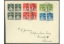 2 øre (fireblok), 4 øre (par) Bogtryk, 1 øre (fireblok) og 5 øre (par) Stålstik Bølgelinie på brev annulleret med brotype IIIc Thorshavn d. 20.4.1934 til Reinach, Schweiz.