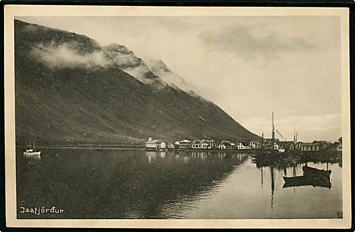 Isafjordur, havn og fjeld. Stenders no. 27110.