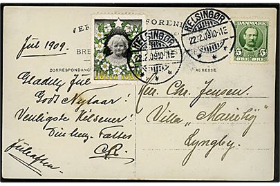 5 øre Fr. VIII og Julemærke 1909 på brevkort (Officer i lænestol) fra Helsingør d. 22.12.1909 til Lyngby.