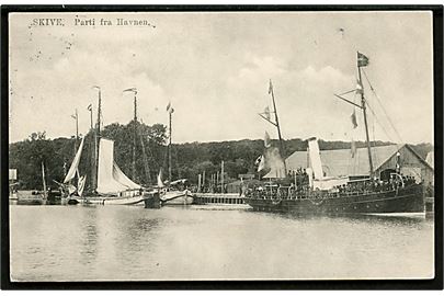 Skive havn med dampskib og mindre sejlbåde. W. M. no. 655.