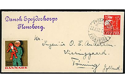 15 øre Karavel og Julemærke 1932 på lillebrev fra Danske Spejderkorps Flensborg annulleret med bureaustempel Fredericia - Flensborg T.917 d. 27.12.1932 til Tønning, Danmark. 