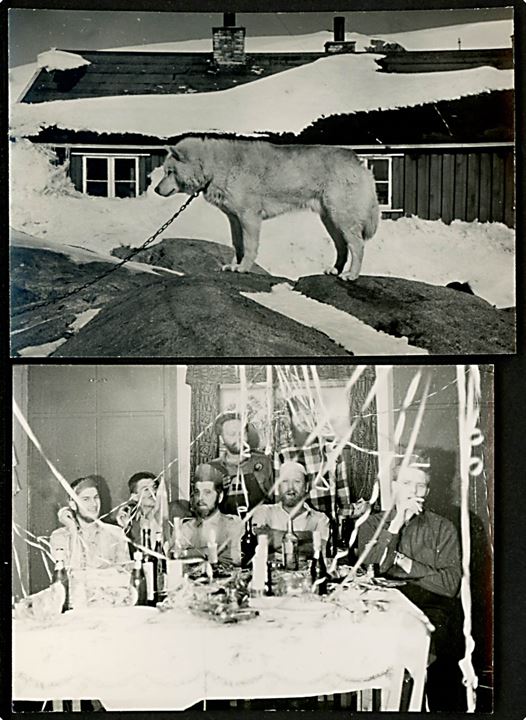 Aputiteq vejrstation i Østgrønland. Slædehund og mandskab til julefest. To fotografier ca. 1950'erne. 