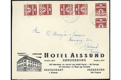 5 øre Bølgelinie i automatskårne parstykker (3) på 30 øre frankeret illustreret firmakuvert fra Hotel Alssund i Sønderborg annulleret med bureaustempel Fredericia - Padborg T.949 d. 7.3.1953 til Malmö, Sverige.