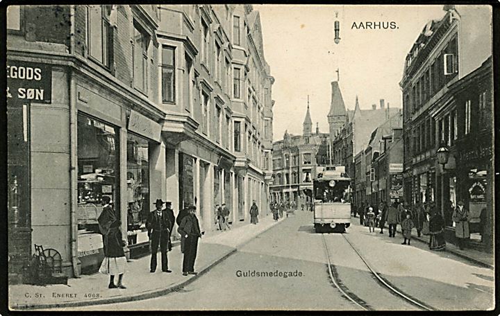 Aarhus, Guldsmedegade med sporvogn no. 11. Stenders no. 4068.
