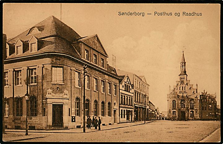 7 øre Chr. X på brevkort (Sønderborg Posthus og Rådhus) dateret Sønderborg d. 14.7.1919 og annulleret med bureaustempel Svendborg - Odense T.9 d. 15.7.1919 til Slagelse. Iflg. meddelelse fra rejse i Sønderjylland som afsluttes med damper fra Sønderborg til Svendborg.