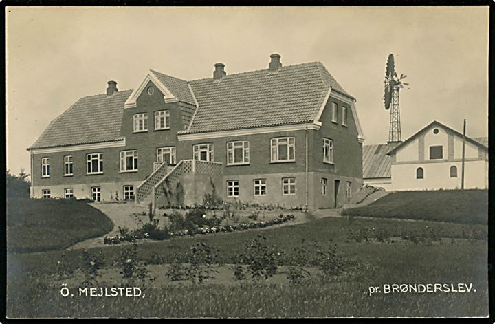 Øster Mejlstrup ved Brønderslev. Fotokort u/no.