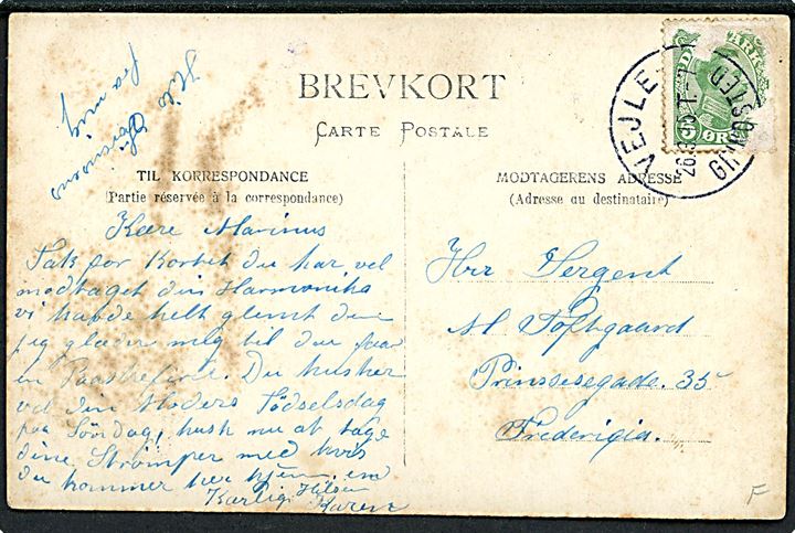 Damptog med arbejdere. Fotokort u/no. Frankeret med 5 øre Chr. X (defekt) annulleret med bureau Vejle - Grindsted T.7 d. 26.3.1915 til Fredericia.