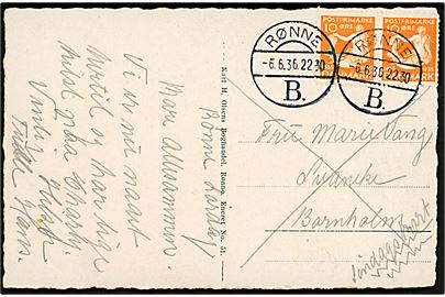 10 øre H. C. Andersen i parstykke på søndagsbrevkort (Rønne havn og kirke) annulleret med brotype Vd Rønne B. d. 5.6.1936 til Svaneke.