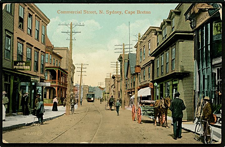 Canada, Commercial street, Sydney​​, Cape Breton Island i Nova Scotia. Gademotiv med sporvogn. 