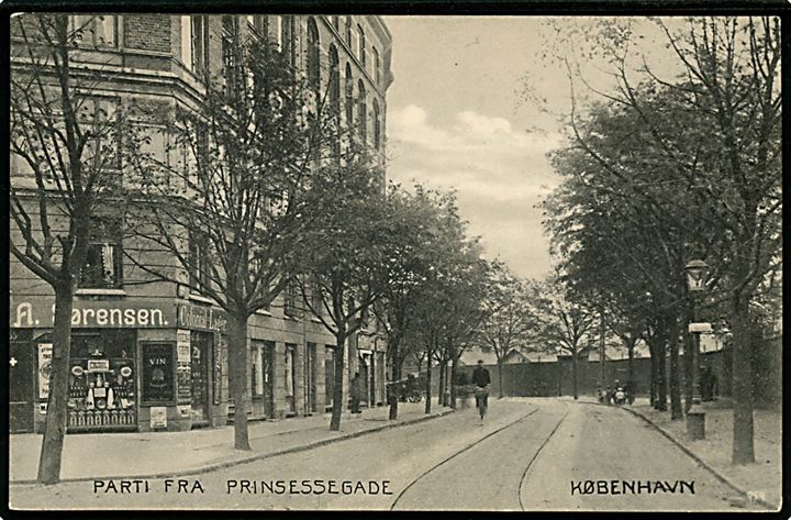 Prinsessegade 55 med A. Sørensen’s Colonialhandel. D.L.C. no. 959. Kvalitet 8
