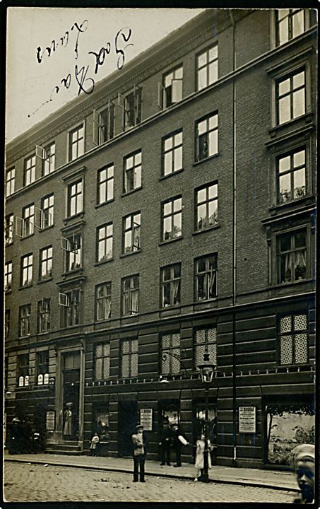 Mysundegade 25 hj. Istedgade 138 med Istedgades Biografteater. Eksisterede 1907-11. Fotokort u/no. Kvalitet 7