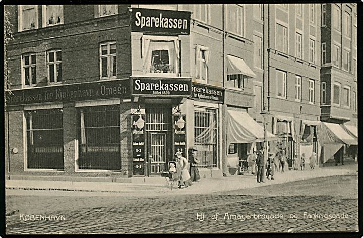 Amagerbrogade hj. Frankrigsgade med Sparekassen for Kjøbenhavn og Omegn. Th. M. Torp no. 7680. Kvalitet 8