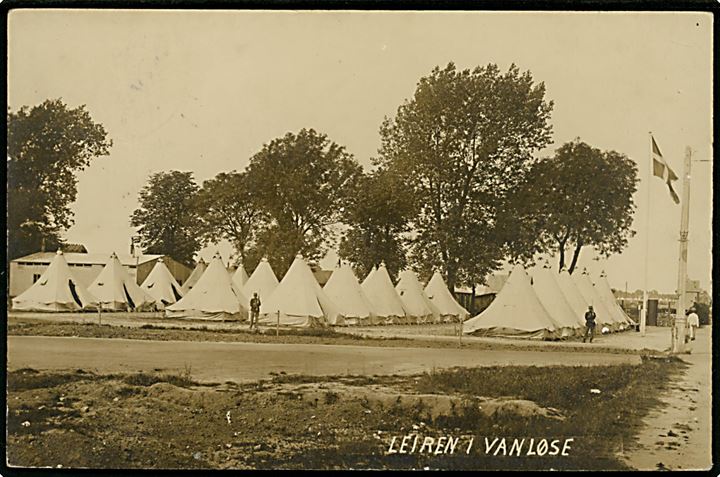 Vanløse, teltlejr for soldater under 1. verdenskrig. Fotokort u/no. Kvalitet 7