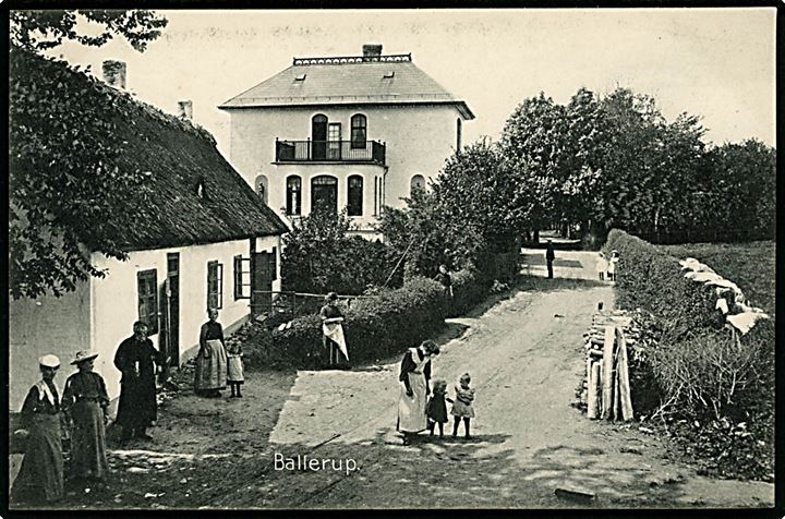 Ballerup, gadeparti og villa “Freisleben”. Stenders no. 5979. Kvalitet 9