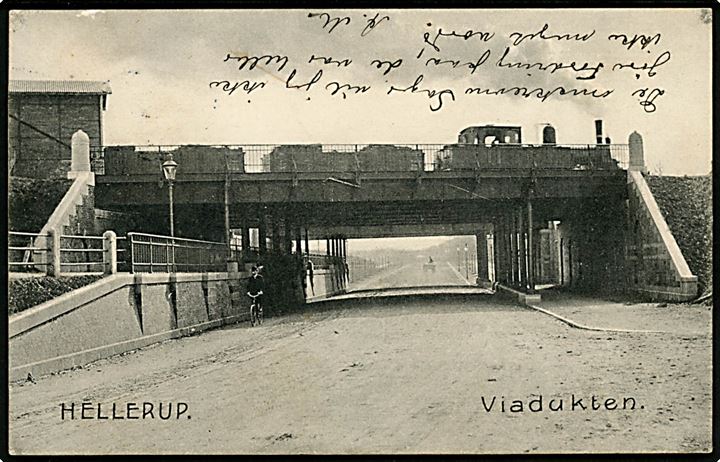 Hellerup, viadukten med damptog. Stenders no. 10754. Kvalitet 8
