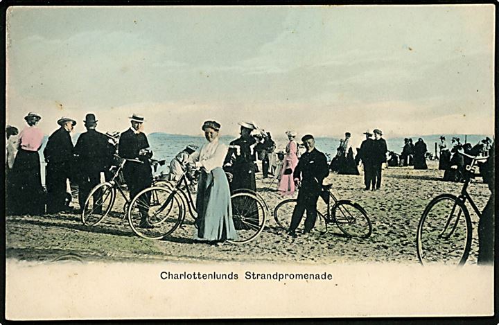 Charlottenlund strandpromenade med cyklister. Th. Buchhave u/no. Kvalitet 7