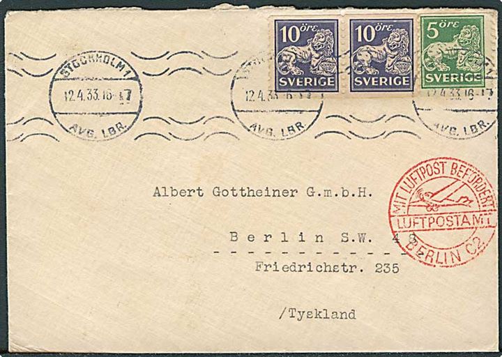 5 öre og 10 öre (2) Løve på brev fra Stockholm d. 12.4.1933 til Berlin, Tyskland. Befordret med luftpost uden luftposttillæg. Tysk stempel: Mit Luftpost befördert Luftpostamt Berlin C2