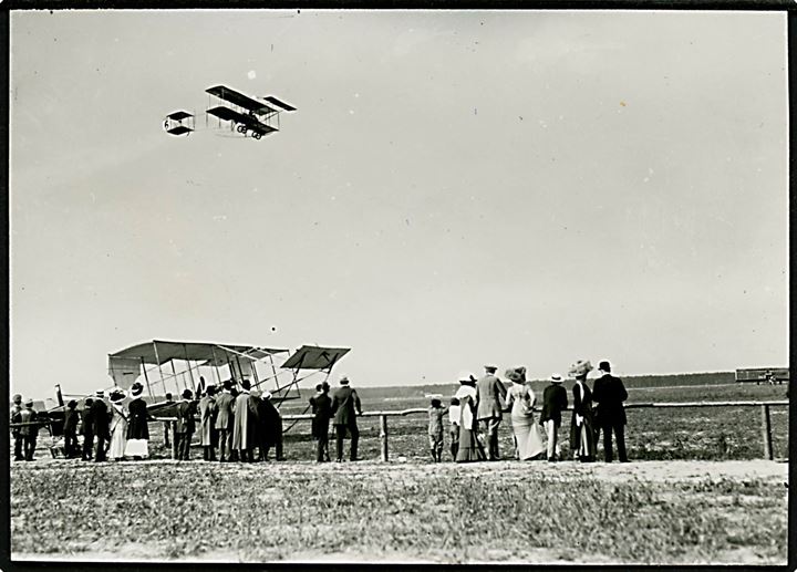 Tysk pionerflyvning ved Berliner Herbstflugwoche 1910. Nyere pressefoto. 