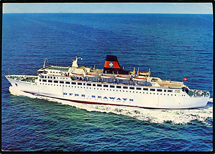 Dana Regina, M/S, DFDS Englandsbåd. Frankeret med britisk 8d Elizabeth stemplet London d. 4.5.1978 og sidestemplet Esbjerg - Harwich M.S. Dana Anglia d. 4.5.1978 til Danmark.