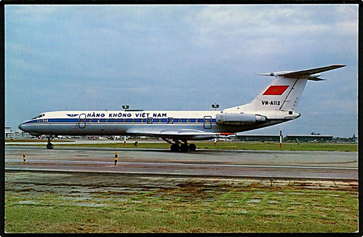 Tupolev 134A fra Hang Khong Viet Nam (VN-A112) i Bangkok 1984.