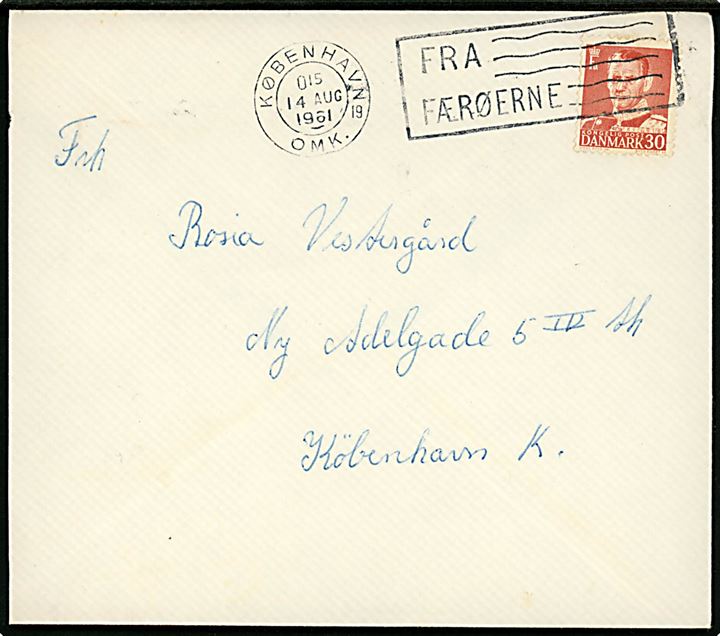 30 øre Fr. IX på brev fra Thorshavn annulleret med skibsstempel København OMK 19 / Fra Færøerne d. 14.8.1961 til København. Tape på bagsiden.