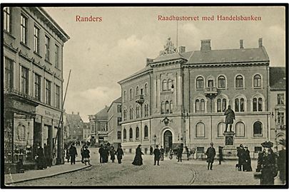 Randers, Raadhustorvet med Handelsbanken. Jens M. Jensen no. 229. 