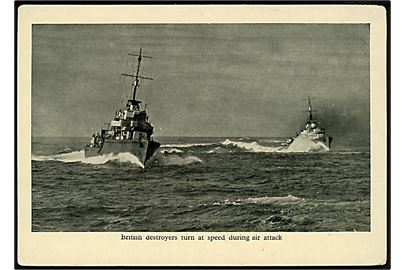 Britiske destroyere under luftangreb. U/no.