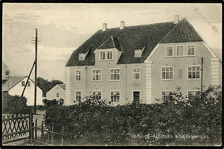 7 øre Chr. X på brevkort Brande Afholds- og Højskolehotel annulleret med bureaustempel Vejle - Holstebro T.1127 d. 9.4.1919 til Aarhus.