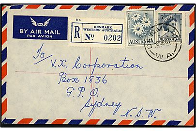 5d Elizabeth og 2/- Blomst på anbefalet brev fra Denmark Western Australia d. 8.12.1961 via Perth til Sydney. 