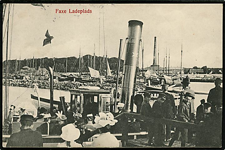 Fakse Ladeplads, havneparti med dampskib. P. N. Tinglef no. 805.