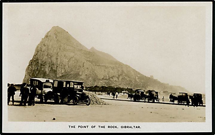 Gibraltar, The Point of the Rock med automobiler. 