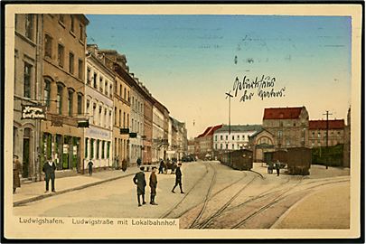 Tyskland, Ludwigshafen med lokaltog. 