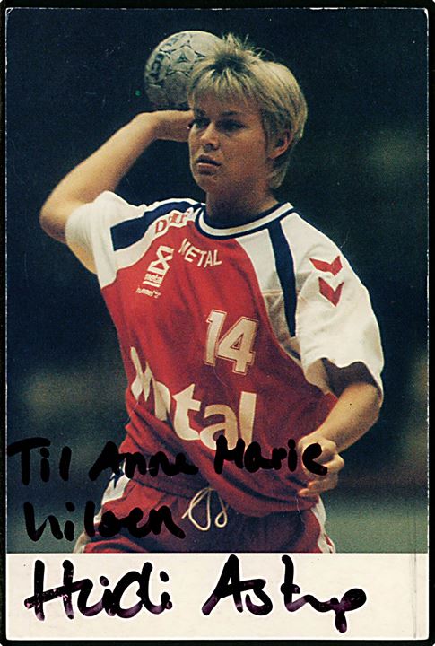 Heidi Astrup, dansk håndboldspiller på landshold 1990-2007 med 104 landskampe og bl.a. OL guldmedalje i Atlanta 1996. Dansk Metal postkort med autograf anvendt fra Skive 2001 til Herlev.