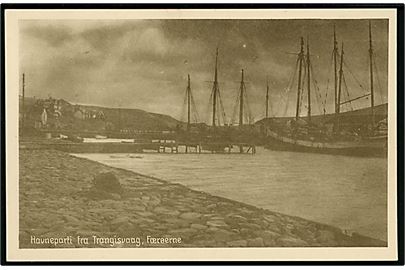Trangisvaag, havneparti med sejlskibe. Chr. Christensen u/no.