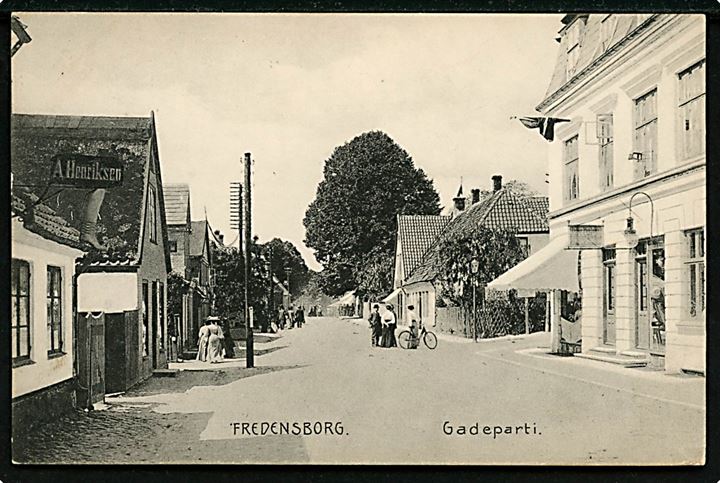 Fredensborg, gadeparti. Stenders no. 6022.