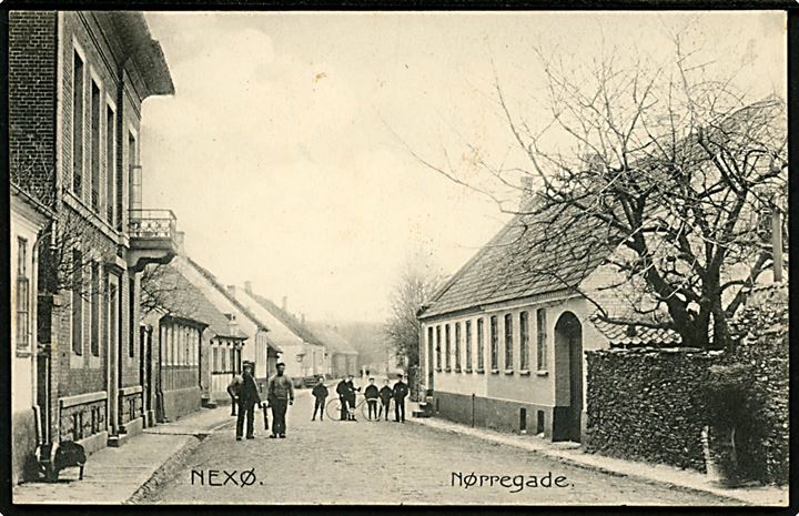 Neksø, Nørregade. Frits Sørensen no. 232.