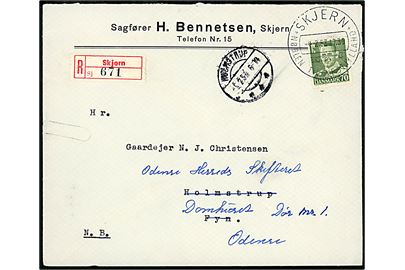 70 øre Fr. IX single på anbefalet brev fra Skjern d. 4.2.1953 til Holmstrup - eftersendt til Odense. 