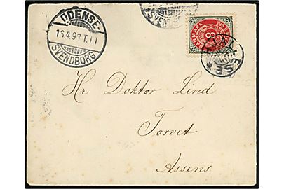 8 øre Tofarvet på brev annulleret med stjernestempel HJALLESE og sidestemplet med bureau Odense - Svendborg T.11 d. 16.4.1898 til Assens. 
