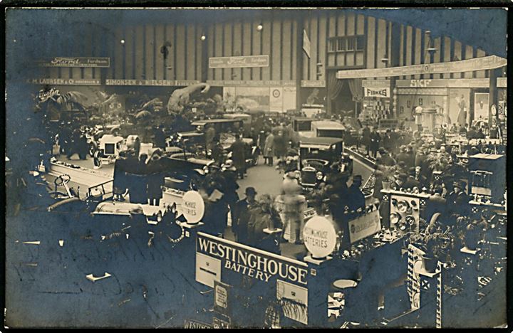 Automobil udstilling i Forum 1926. Fotokort u/no. Kvalitet 7