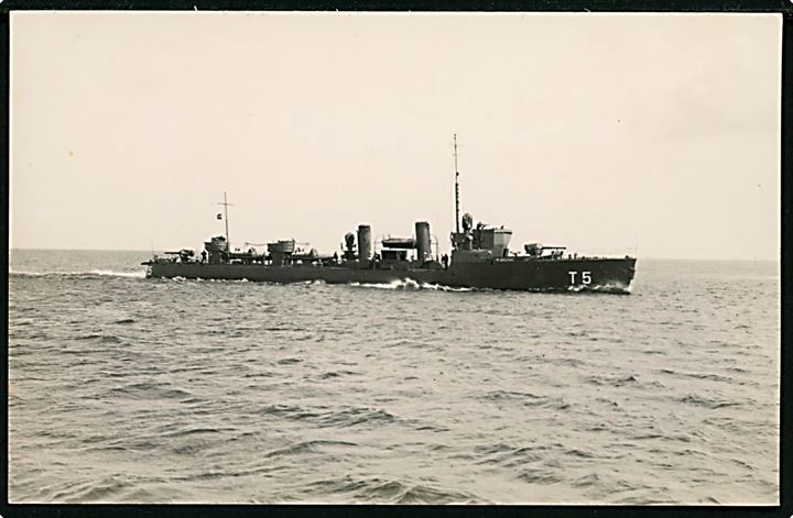Marine. “Høgen” (T5), torpedobåd. Fotokort u/no. Kvalitet 9