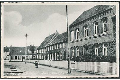 Kirkepladsen i Tønder. Heinrich Nissen, Tønder no. 7913. 