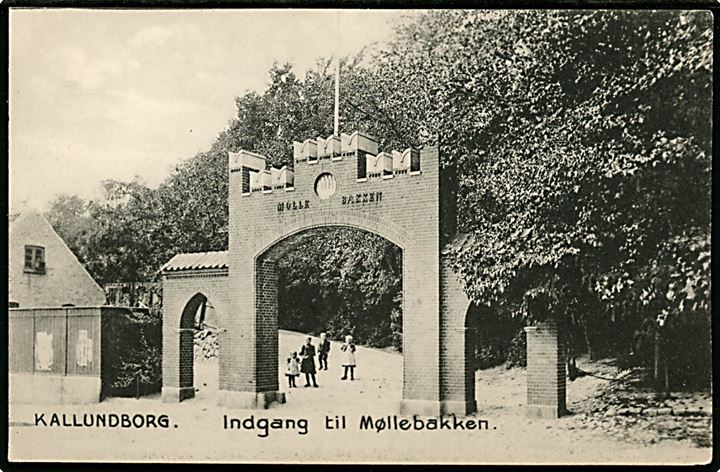 Kallundborg. Indgang til Møllebakken. Stenders no. 7449. 