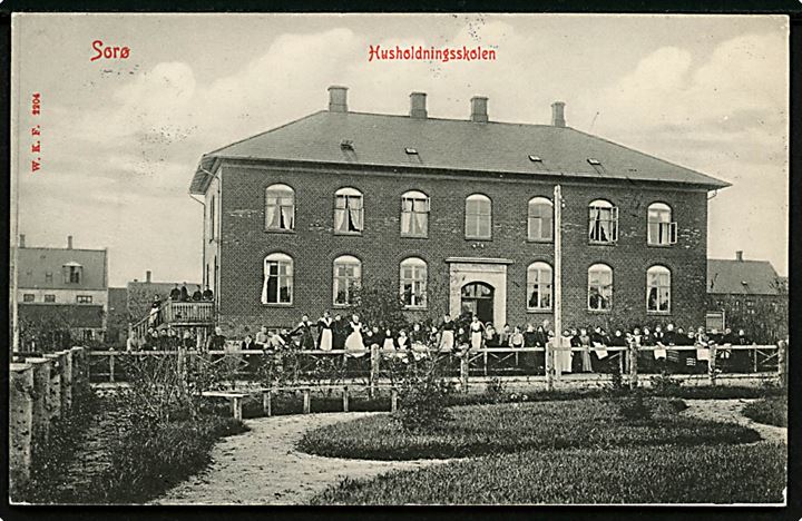 Sorø. Husholdningsskolen. Warburg no. 2204.