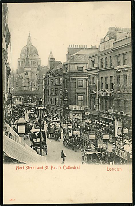 London. Fleet Street og St. Pouls Cathedral. Gadebillede med masser af trafik!