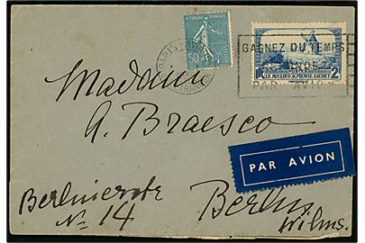 50 c. og 2 fr. på luftpostbrev fra Paris d. x.5.1938 til Berlin, Tyskland. Åbnet af tysk toldkontrol i Berlin d. 23.5.1938.