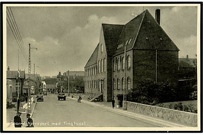 Aabenraa, Nørreport med Tinghuset. Stenders Åbenrå no. 68.